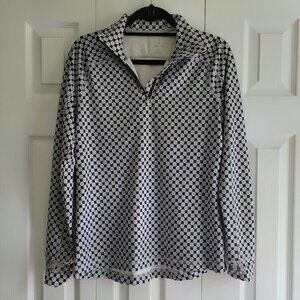 Long-sleeve pullover shirt with zipper